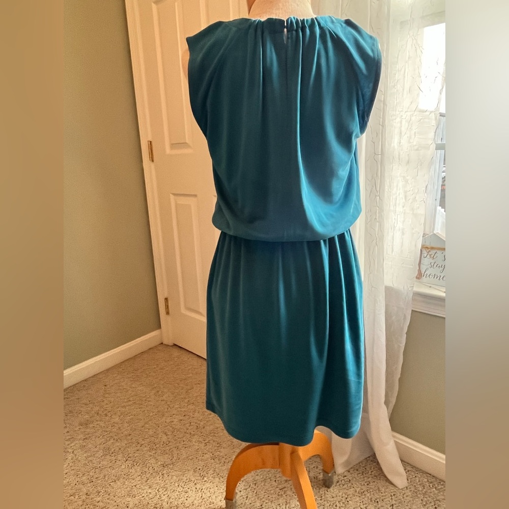 Ann Taylor Loft jersey dress - Picture 8 of 8